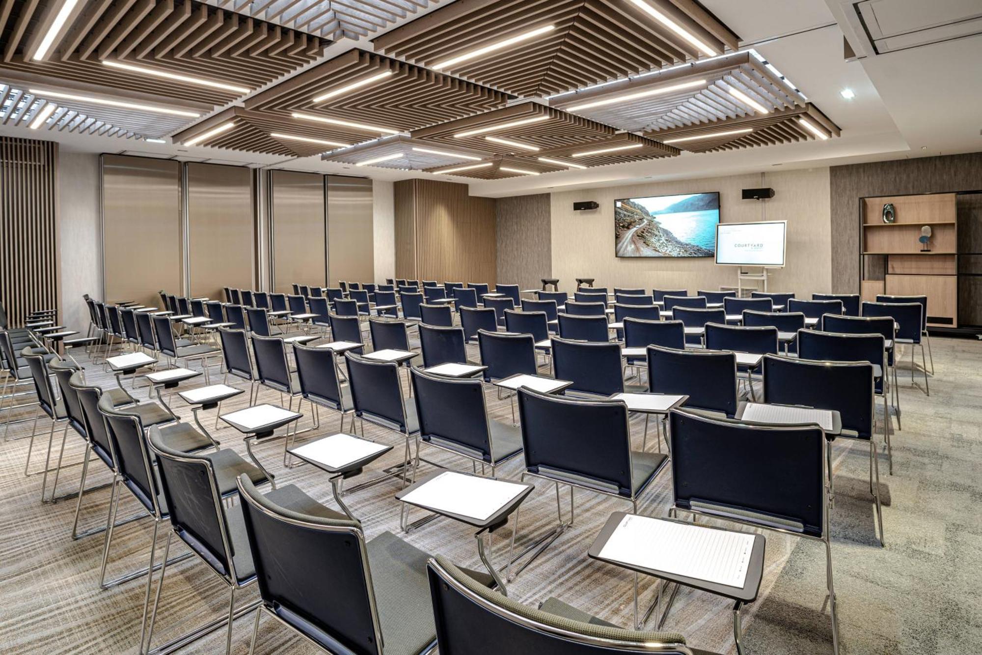 Courtyard By Marriott Paris Porte De Versailles Issy-les-Moulineaux Exterior photo