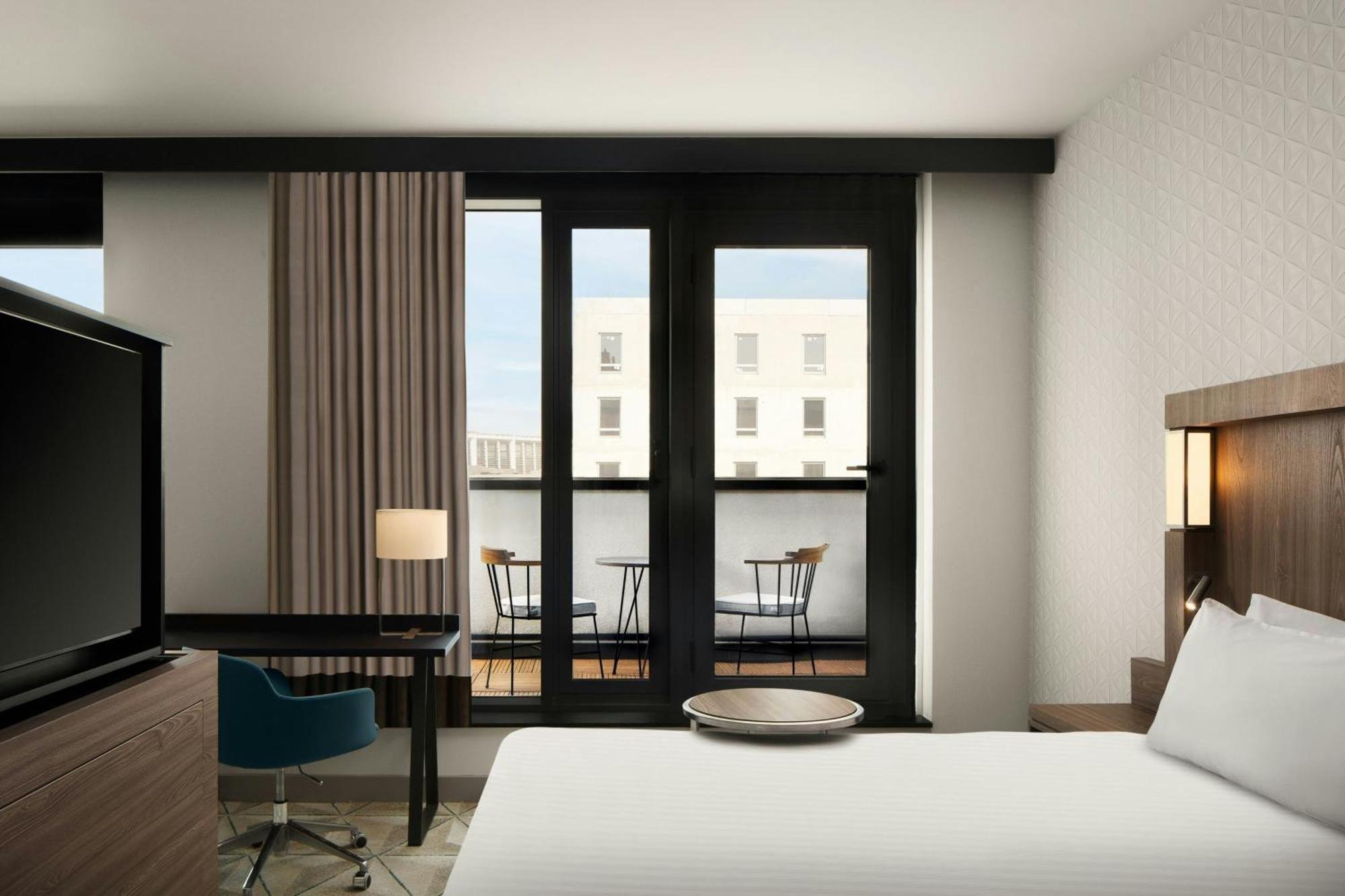 Courtyard By Marriott Paris Porte De Versailles Issy-les-Moulineaux Exterior photo